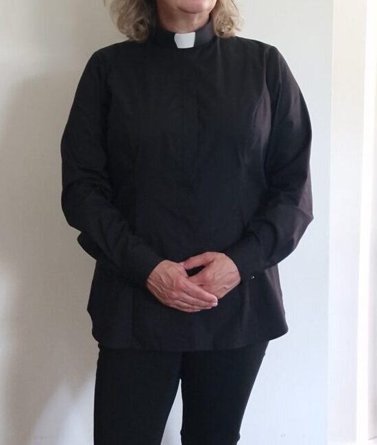 ProudPriest Woman Poplin