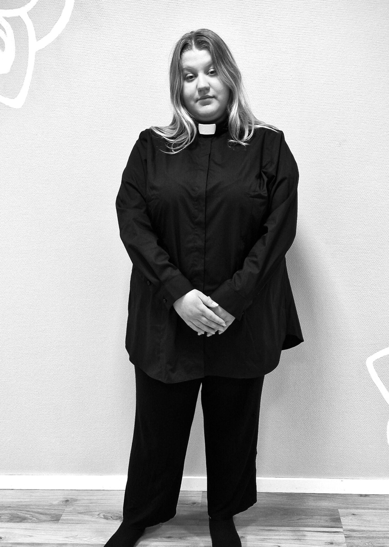 ProudPriest-A Woman Poplin