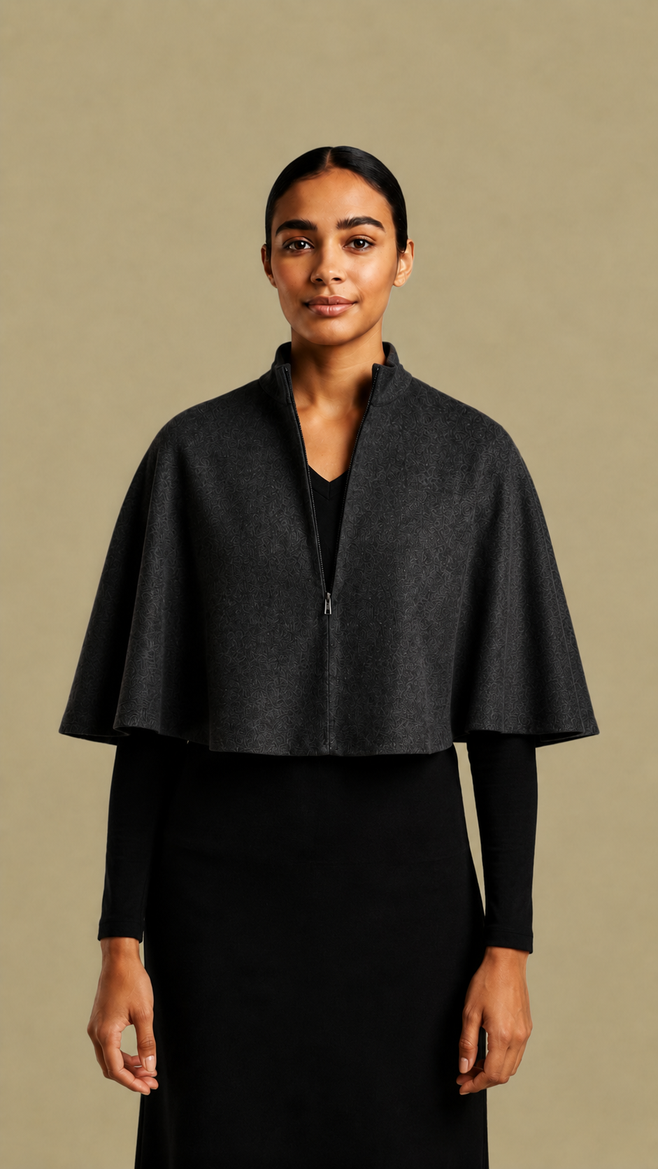 Ulrika poncho kort, ull