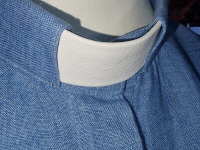 ProudCollar, instickskrage i skinn